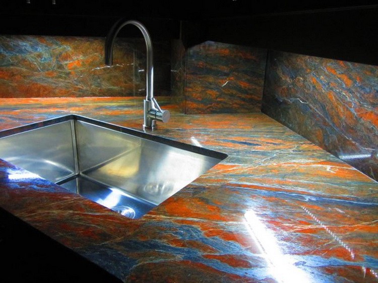 Red Hollywood quartzite