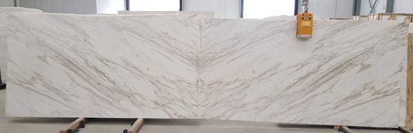 VOLAKAS DIAGONAL copia VOLAKAS DIAGONAL copia