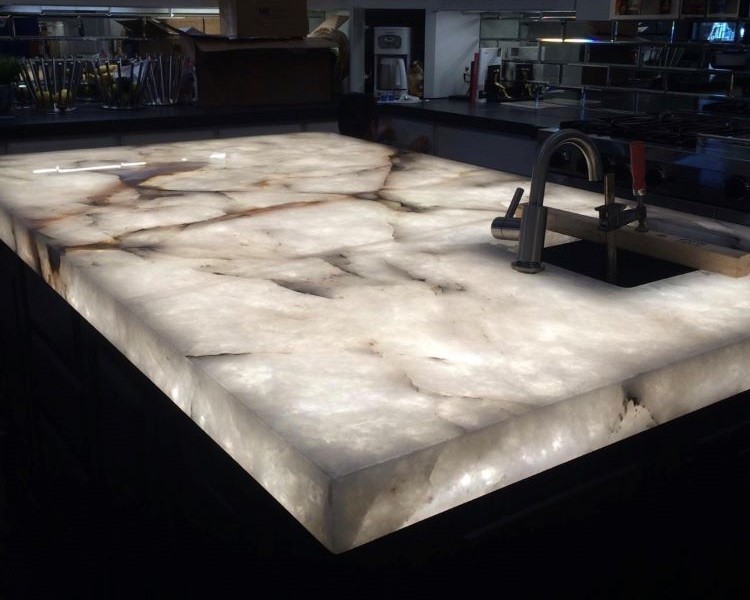 Cristallo White Quartzite countertop transparent Cristallo White Quartzite countertop transparent