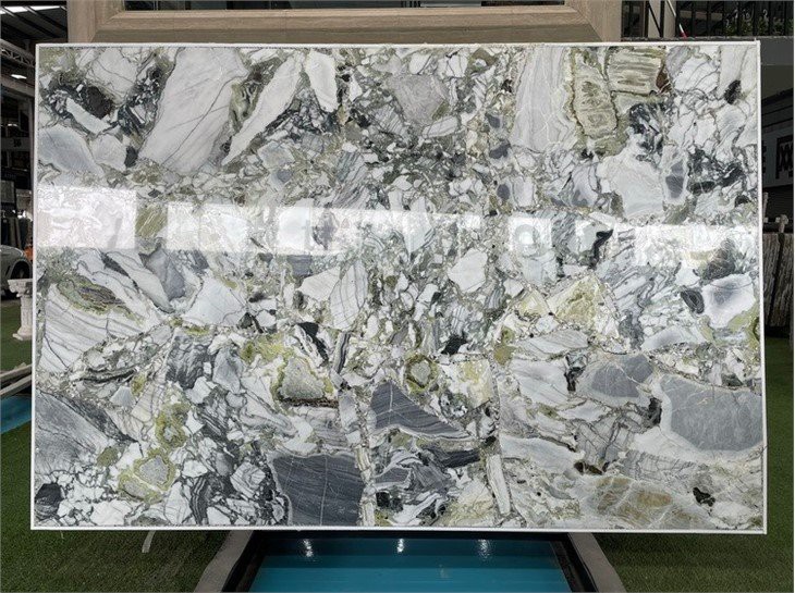 China Calacatta Verde marble slabs