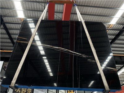 Черные мраморные плиты Noir Aziza