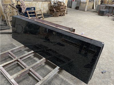 Черный гранит Анголы высшего сорта для столешницы