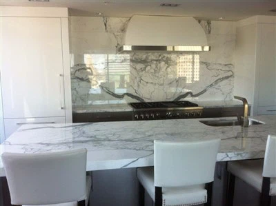 Мрамор Statuario Venato для интерьера