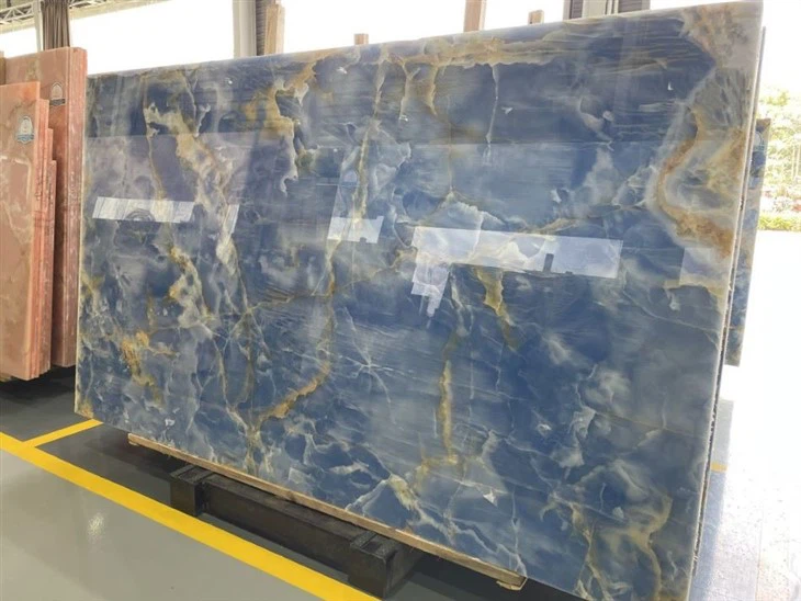 Blue Onyx5