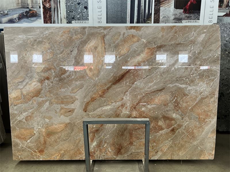 Мрамор Breccia Damascata