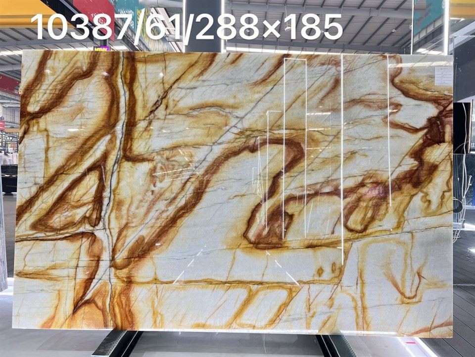 Мраморная плита из пустынного оникса