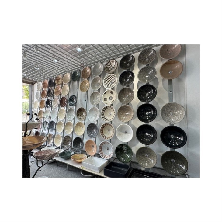 Multicoloured Oval Wash Basin