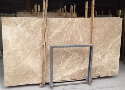 Светлая мраморная плита Emperador