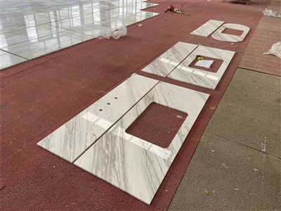 Мраморный туалетный столик Volakas