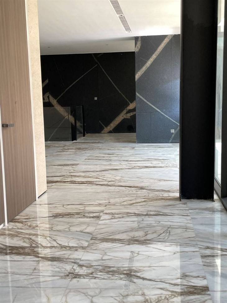 Spider White Marble Slab